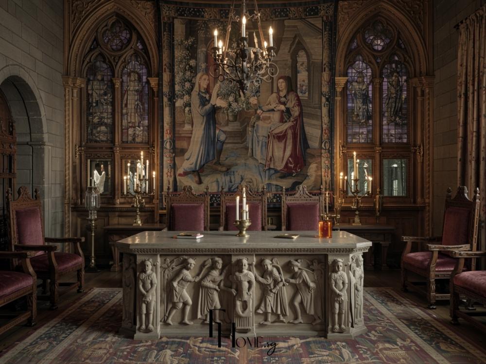 Không gian phòng khách Gothic là sự kết hợp giữa nét kiến trúc cổ điển và tinh thần nghệ thuật Trung cổ