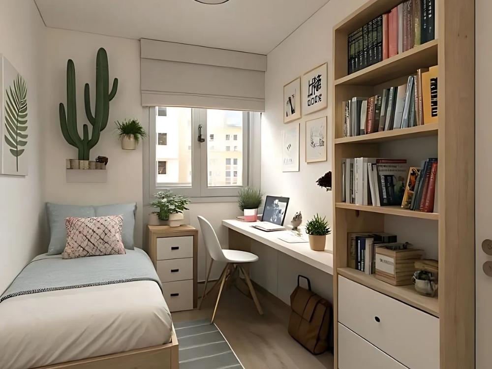 Phòng ngủ chung cư 55m2 với giường gỗ, bộ chăn ga cao cấp và tủ sách tạo không gian sang trọng.