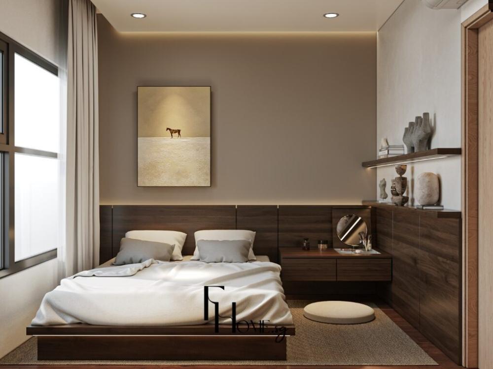 Phòng ngủ chính phong cách Zen với giường gỗ tự nhiên, ga giường trắng và đèn ngủ dịu nhẹ