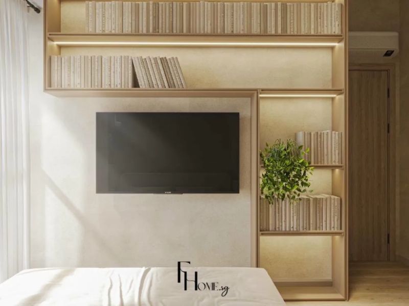 Phòng ngủ chung cư 60m2 phong cách Wabi Sabi với hệ kệ gỗ tự nhiên tích hợp TV âm tường, kệ sách be và tường stucco be cũ