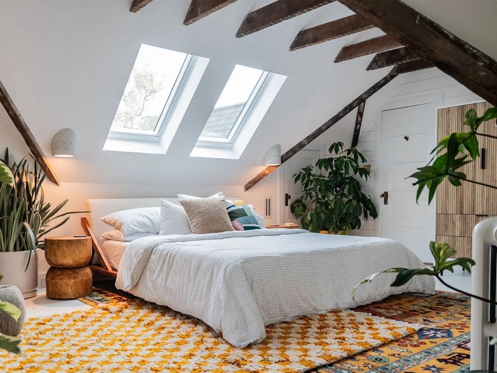 Tầng tum nhà phố 3 tầng với giải pháp chống nóng và chống thấm hợp lý, có thể sử dụng như phòng ngủ nhỏ