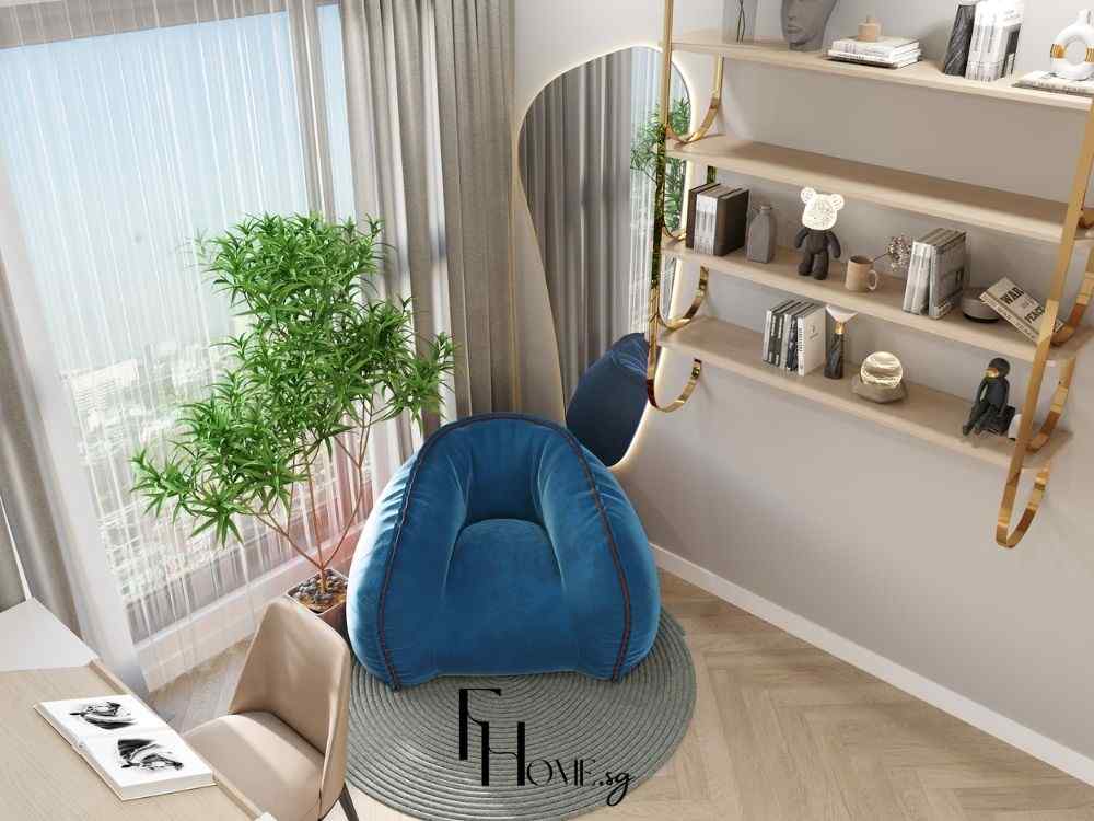 Góc đọc sách cạnh cửa sổ với ghế lười xanh dương, kệ treo viền đồng