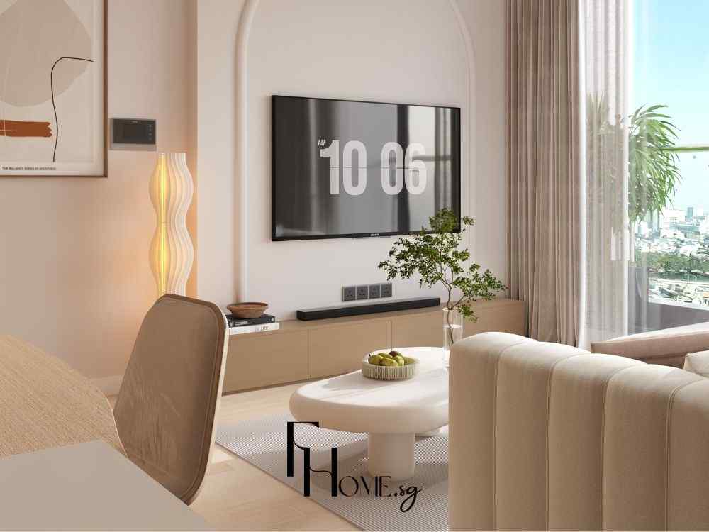 Phòng khách tối giản với kệ TV gỗ sáng, rèm dài xuyên sáng, cây xanh trang trí