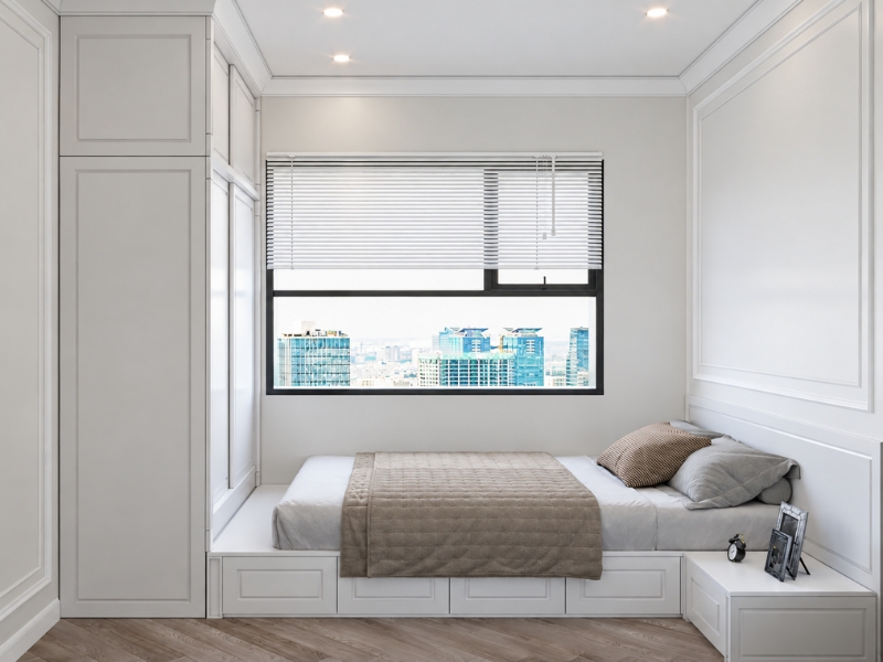 Phòng ngủ chung cư 3 phòng ngủ tân cổ điển với giường bệt, cửa sổ lớn và tủ âm tường