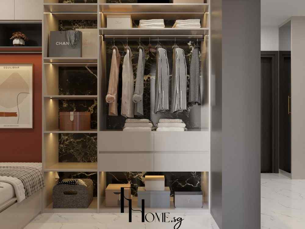 Phòng ngủ hiện đại với tủ quần áo mở, ánh sáng vàng dịu và chi tiết đá marble sang trọng