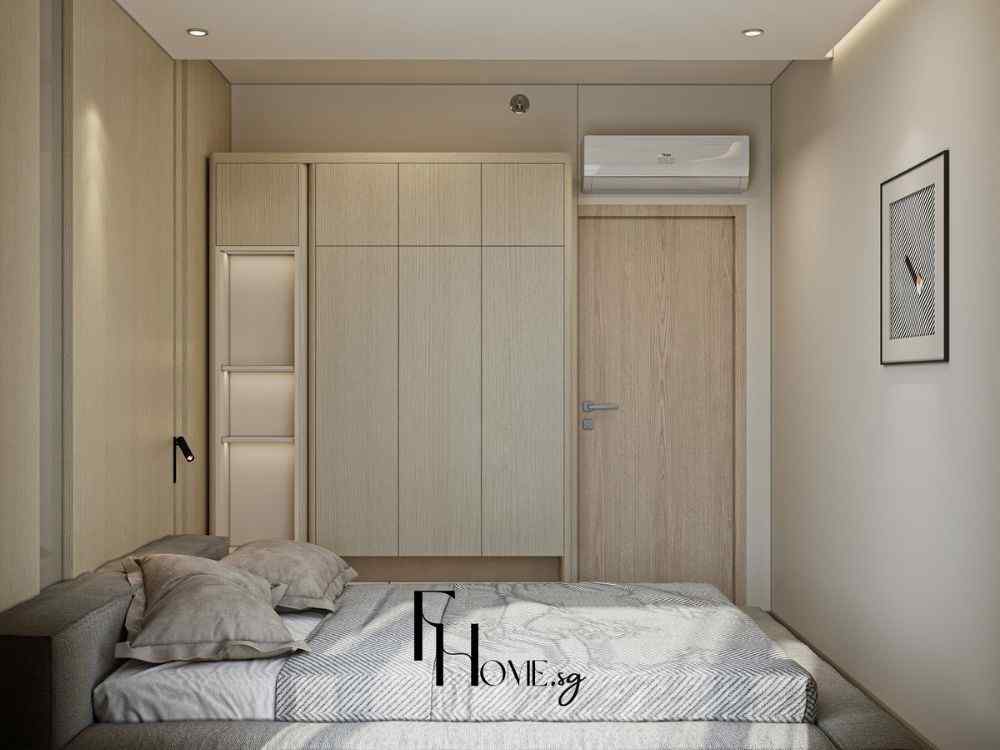 Phòng ngủ nhỏ gọn với giường nệm thấp, tủ gỗ âm tường