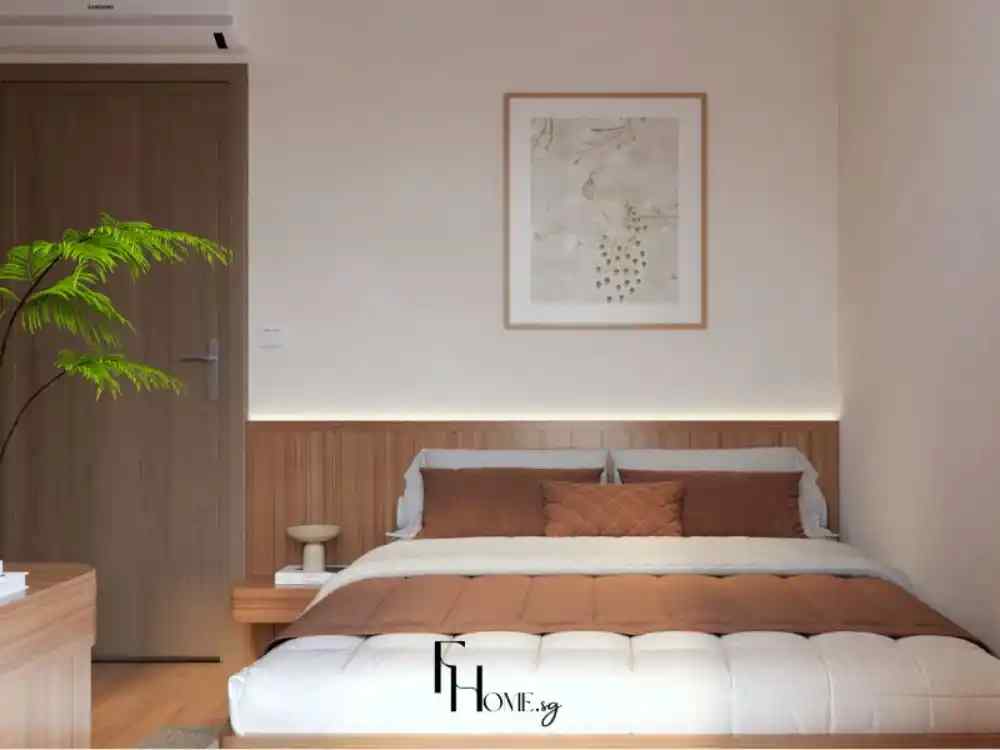Phòng ngủ phong cách Japandi với tông nâu đất và trắng, giường gỗ thấp và ánh sáng dịu nhẹ.