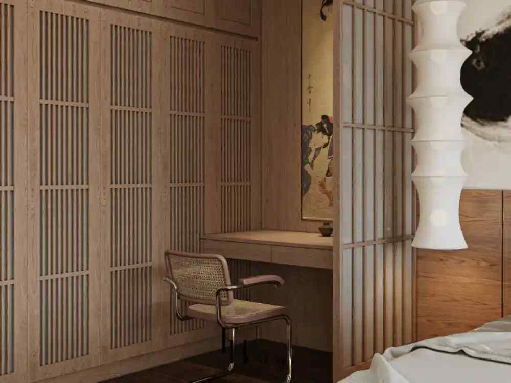Phòng ngủ phong cách Nhật Bản với vách gỗ nan dọc, bàn làm việc nhỏ, ghế mây và đèn treo giấy