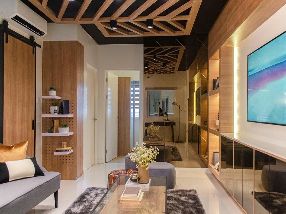 Thiết kế phòng khách liền mạch với các khu chức năng mang lại sự tiện nghi và ánh sáng tự nhiên