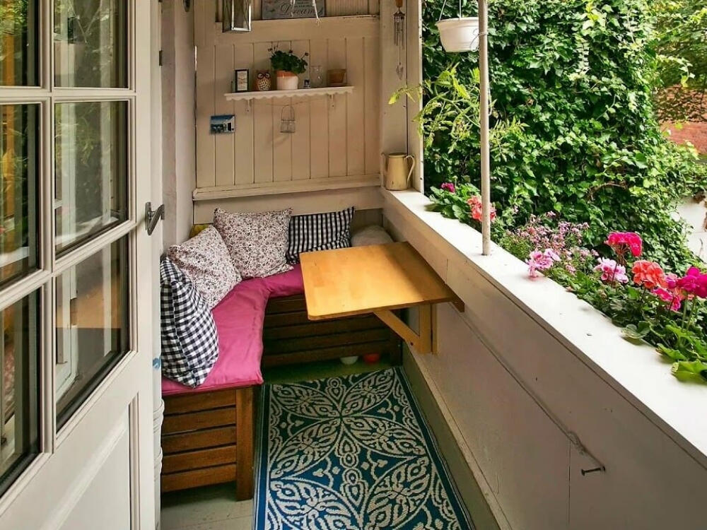 Ban công an toàn với lan can cao chuẩn bảo vệ tối đa cho cả gia đình