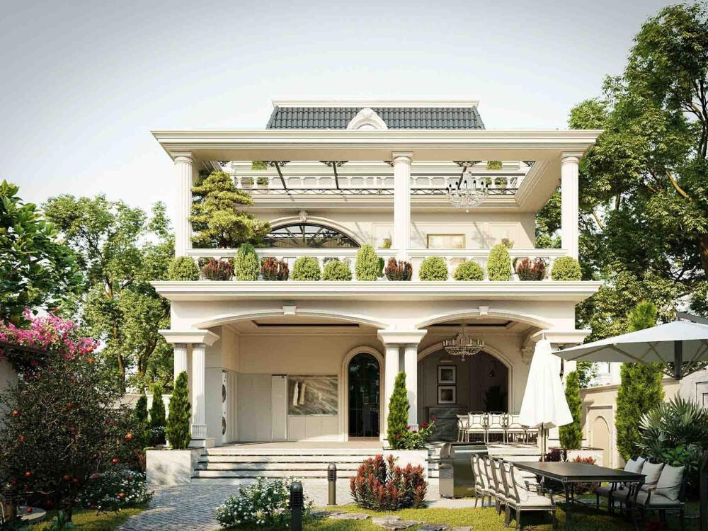 Ban công thanh lịch với gam trắng kem mang dấu ấn tân cổ điển