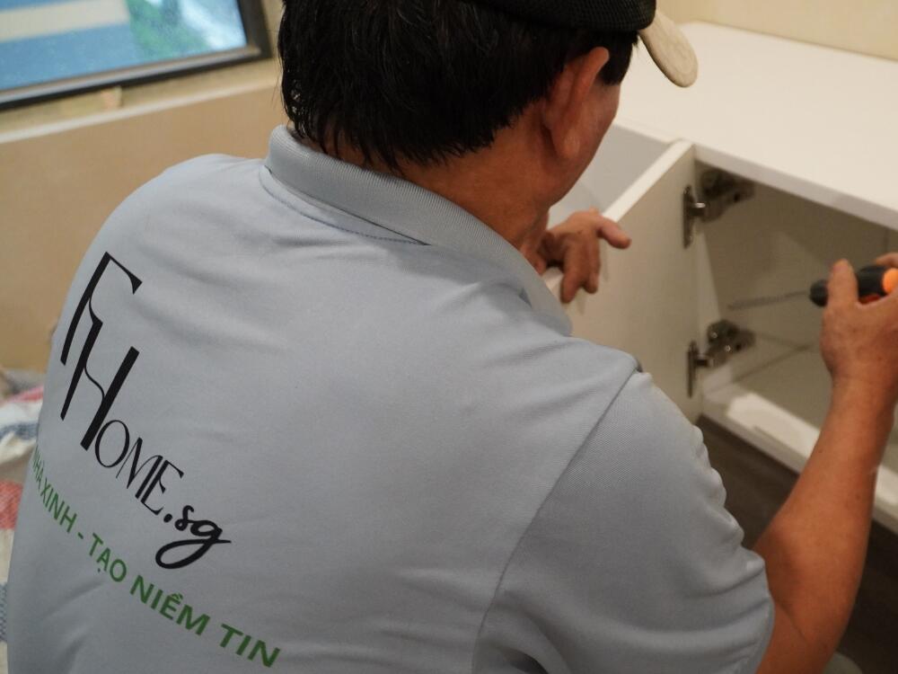 Đội ngũ thi công FHome.sg tận tâm với từng chi tiết đảm bảo chuẩn mực chất lượng cao nhất