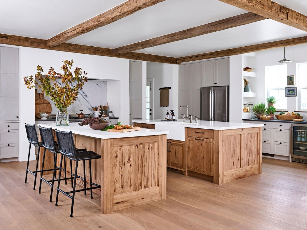 Thùng tủ đảo bếp chắc chắn với gỗ tự nhiên sồi tần bì đầy ấm cúng