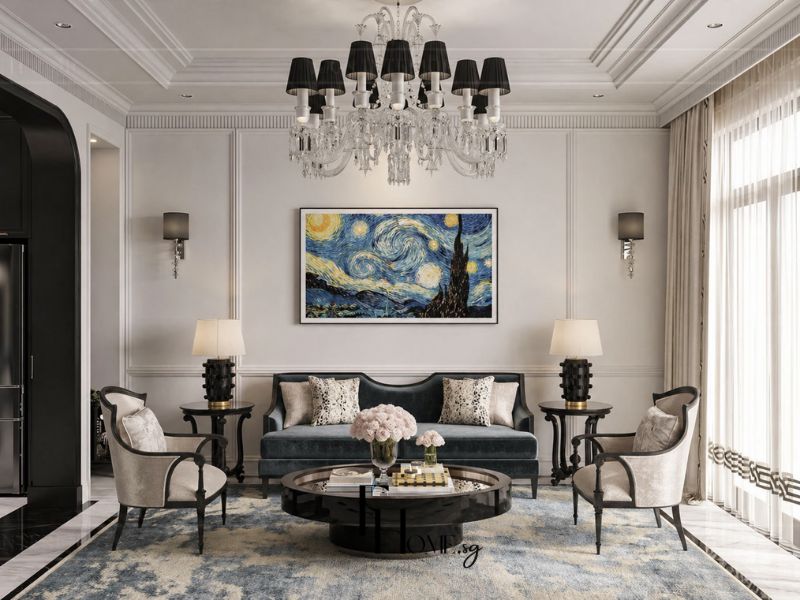 Phòng khách chung cư phong cách Tân cổ điển đèn chùm pha lê chụp đen tường phào chỉ ghế sofa nhung xanh