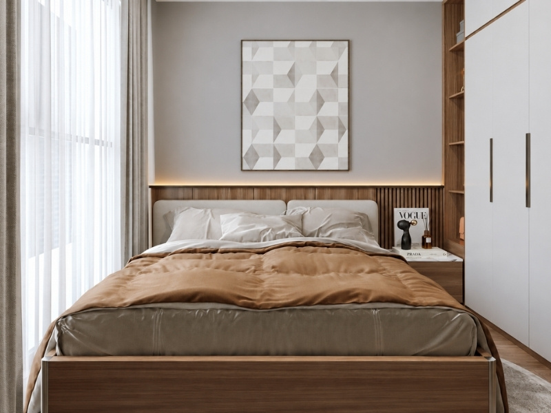 Bố trí phòng ngủ Master chung cư 50m2 giường gỗ cạnh cửa sổ lớn ngập tràn ánh sáng