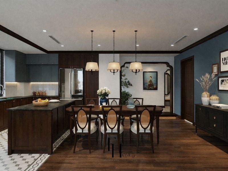 Phòng bếp 70m2 phong cách Indochine tủ gỗ nâu đậm, gạch xương cá, hộc vòm cung tranh áo dài