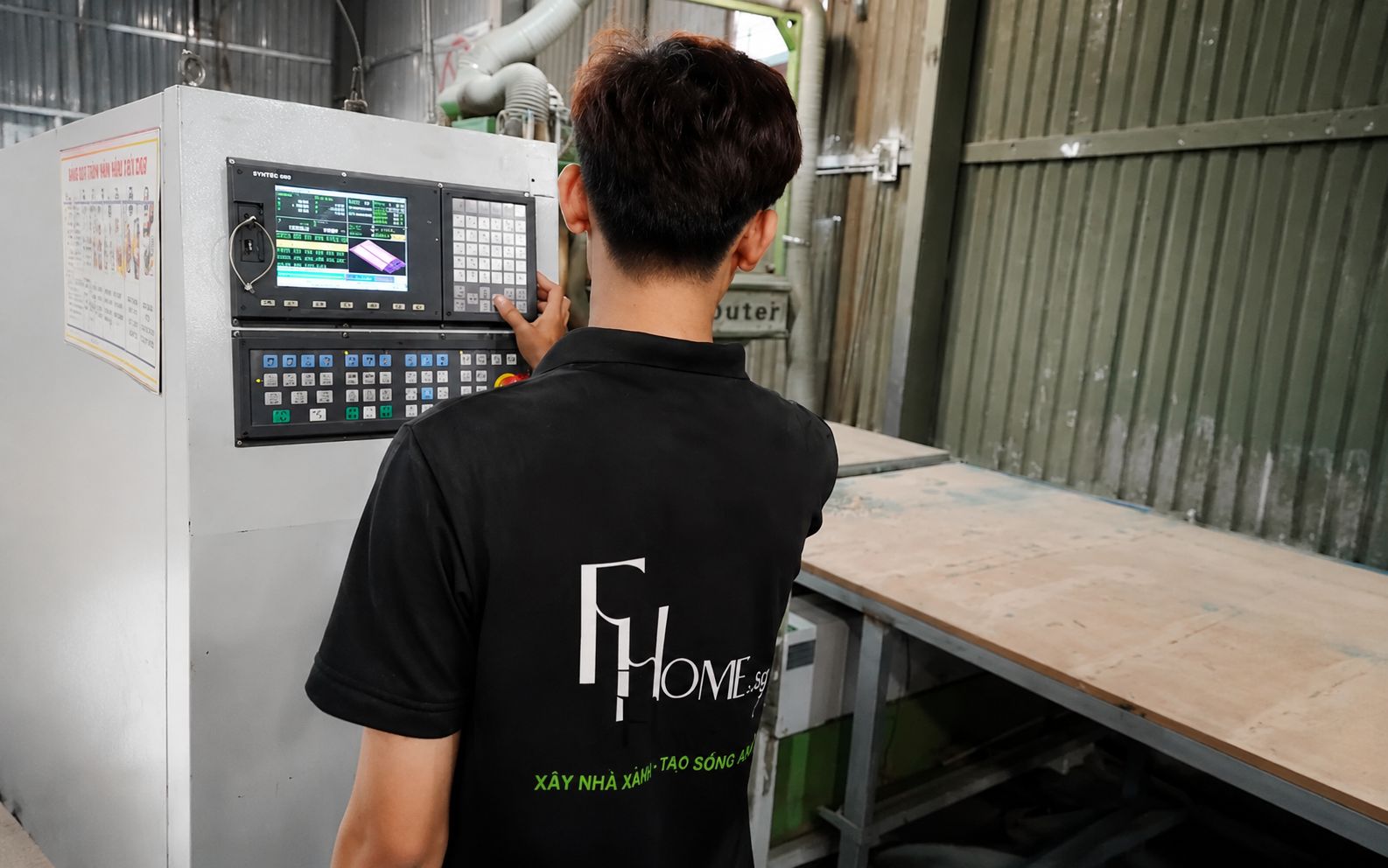 Máy gia công giúp kiểm soát kích thước và chất lượng từng chi tiết trước khi xuất xưởng