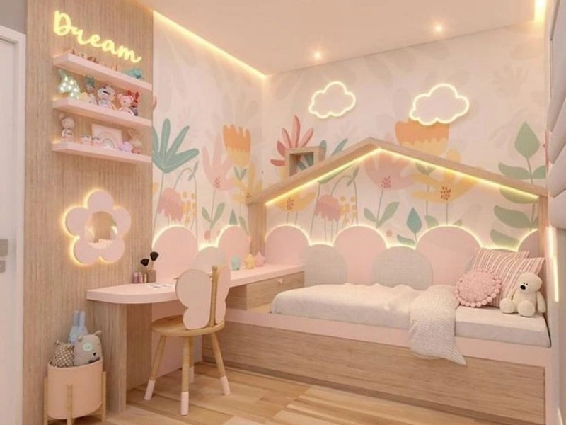 Không gian nhỏ nhưng vẫn đầy đủ tiện nghi, giường kết hợp hộc tủ và bàn học giúp tối ưu diện tích hiệu quả
